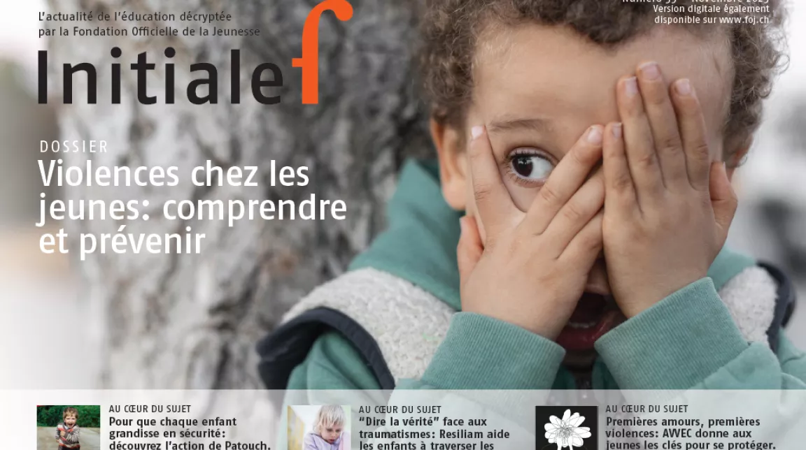 Initiale F